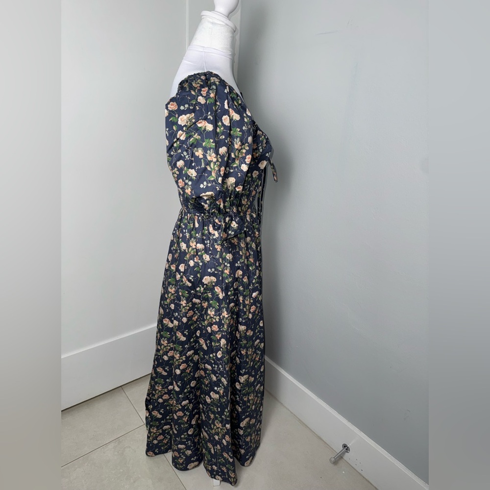 Hill House Home The Ophelia Dress in Navy Bluebonnet/Size Medium - Picture 5 of 11